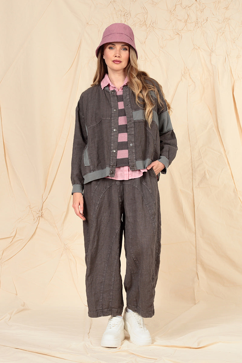 Loose Back Pockets Off-Dye Truffle Linen Trousers