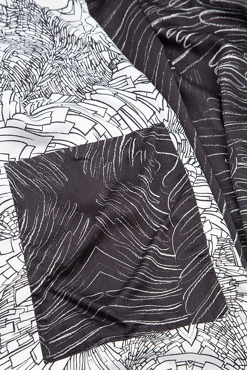 Contrasting Pocket Printed Silk Tunic