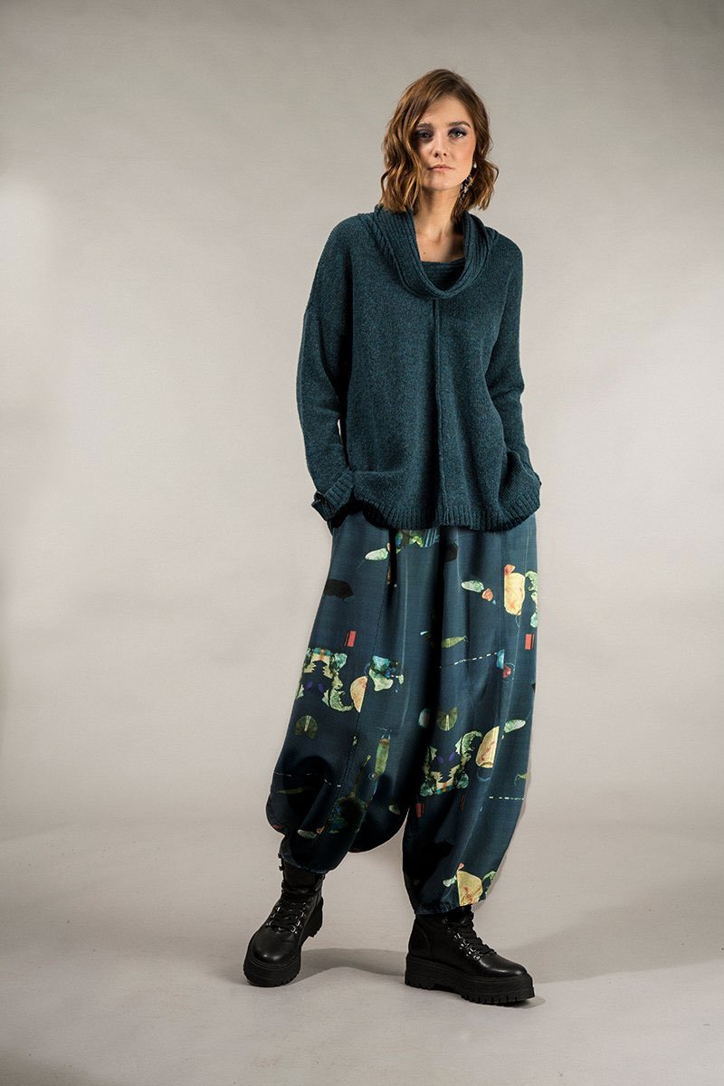Loose Fairy-Tale Print Silk Bamboo Trousers
