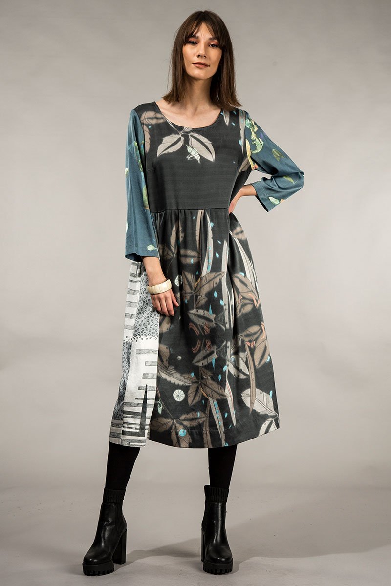 Round Neckline Mixed Prints Silk Dress